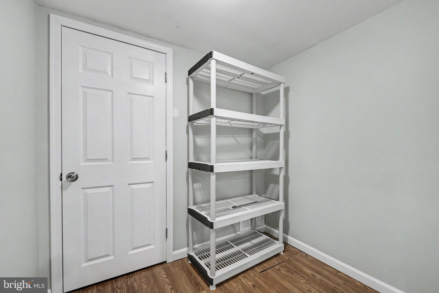 361 Spring Garden St Property Photo 28