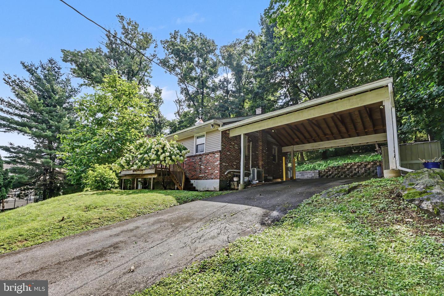361 Spring Garden St Property Photo 33
