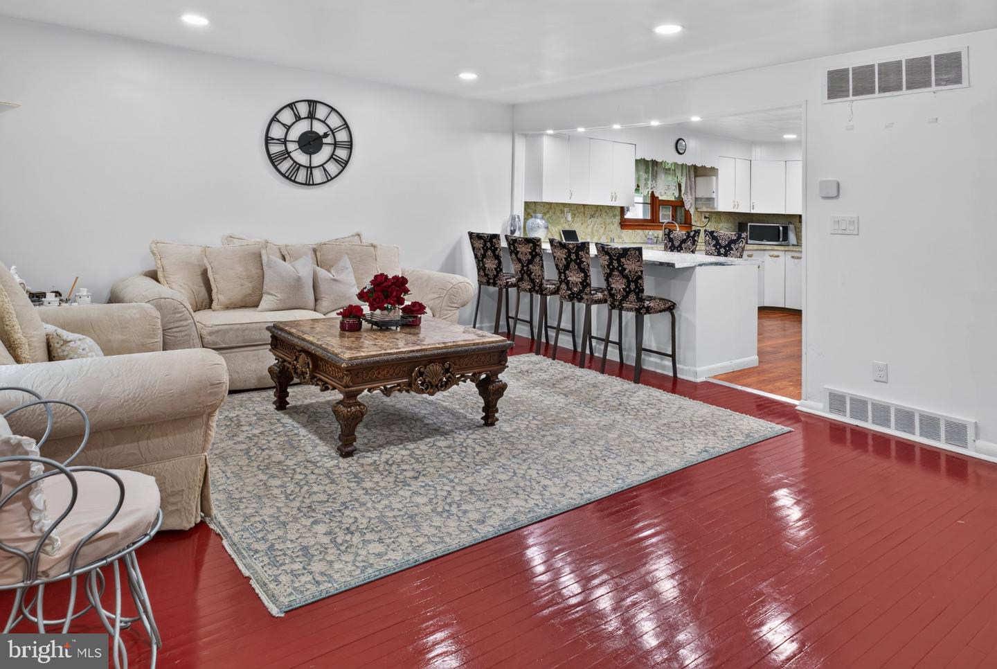 908 New Hope St # Property Photo 4