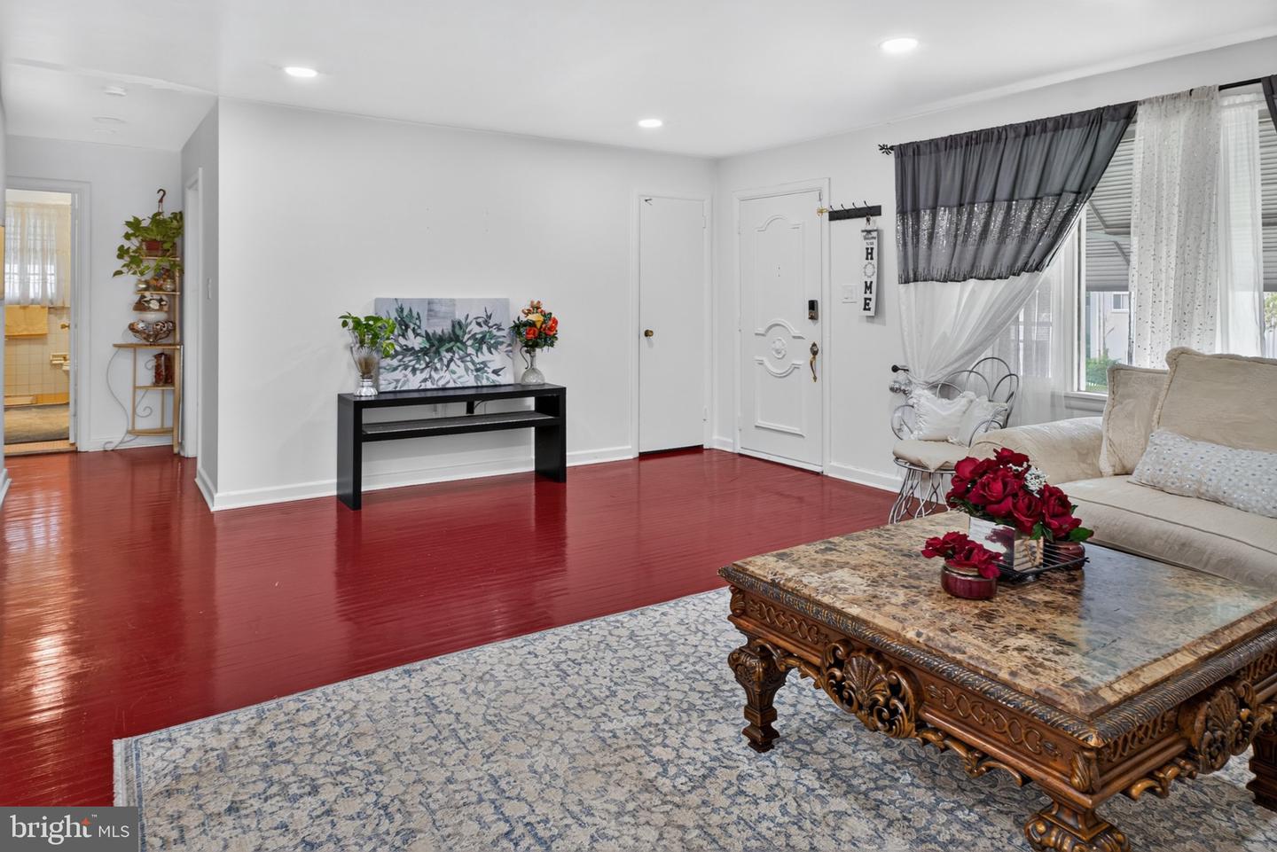 908 New Hope St # Property Photo 7