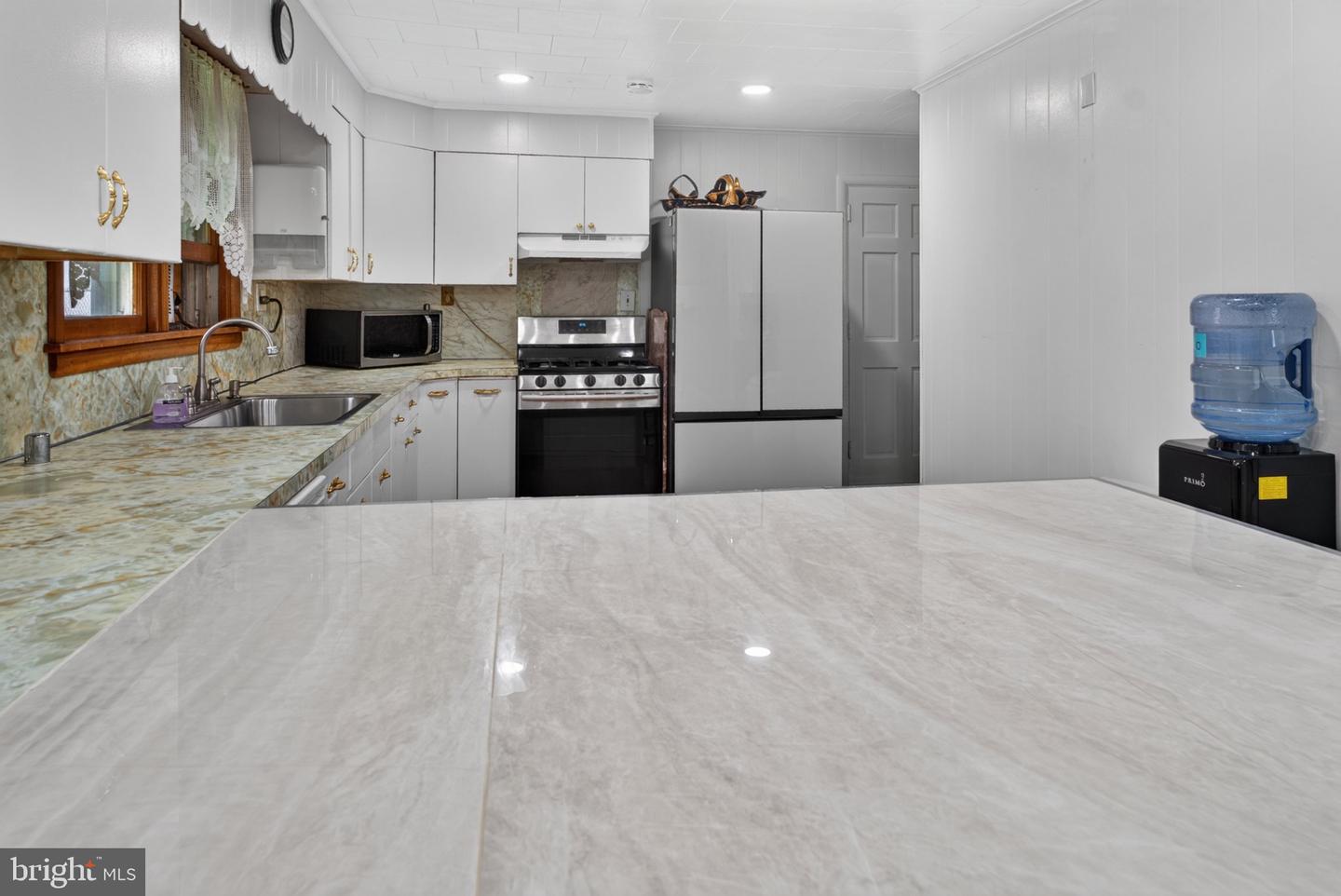 908 New Hope St # Property Photo 8