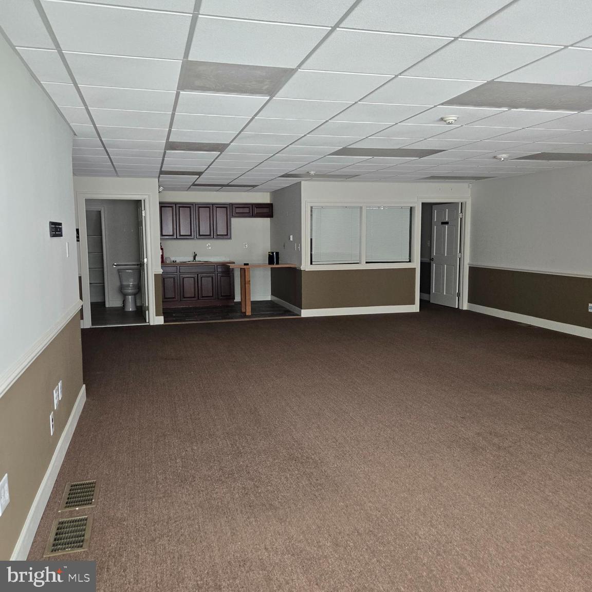 367 E Butler Ave #1 Comm Property Photo 4