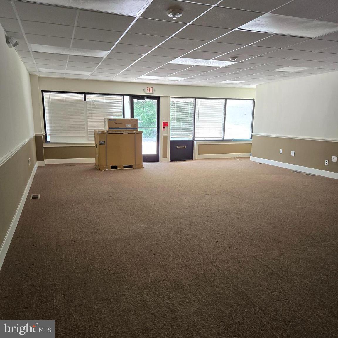367 E Butler Ave #1 Comm Property Photo 5