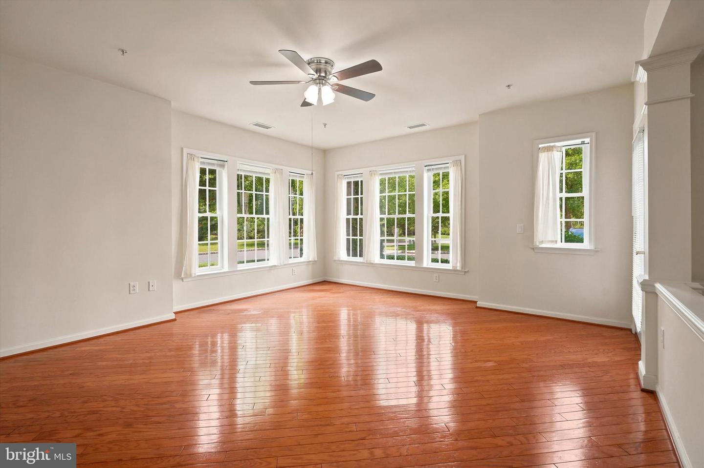 1102 Lilac Ct Property Photo 11