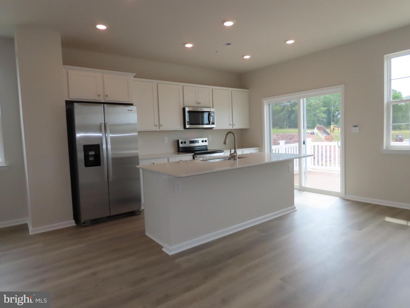 3080 Martha Way Property Photo 5