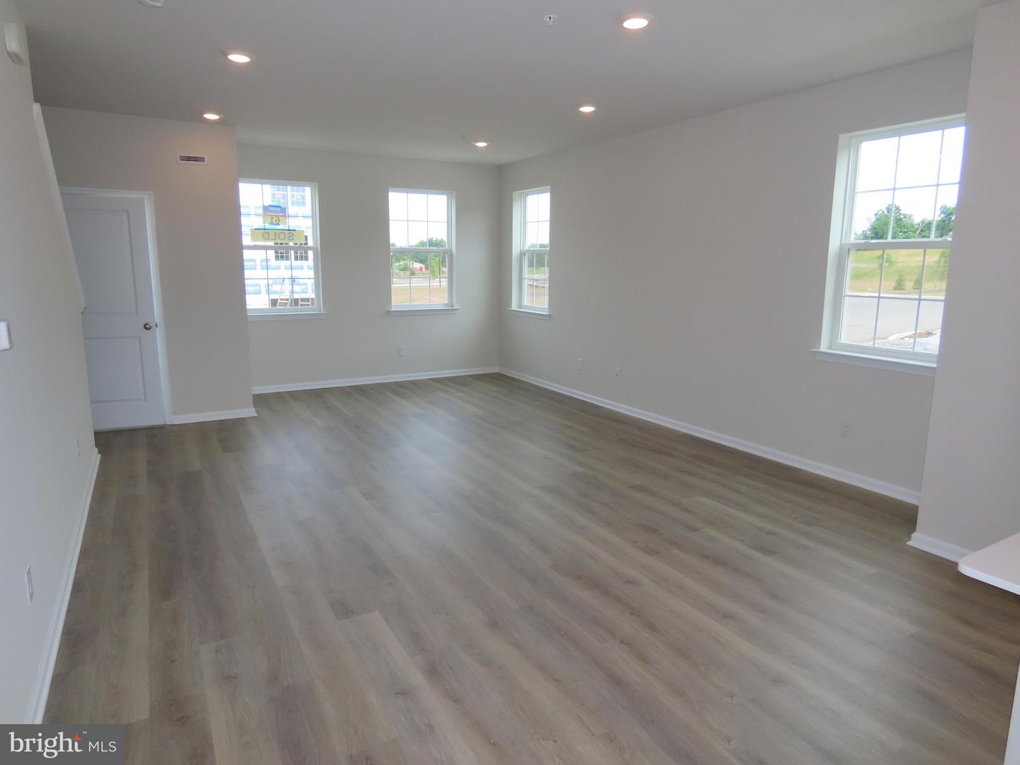 3080 Martha Way Property Photo 9