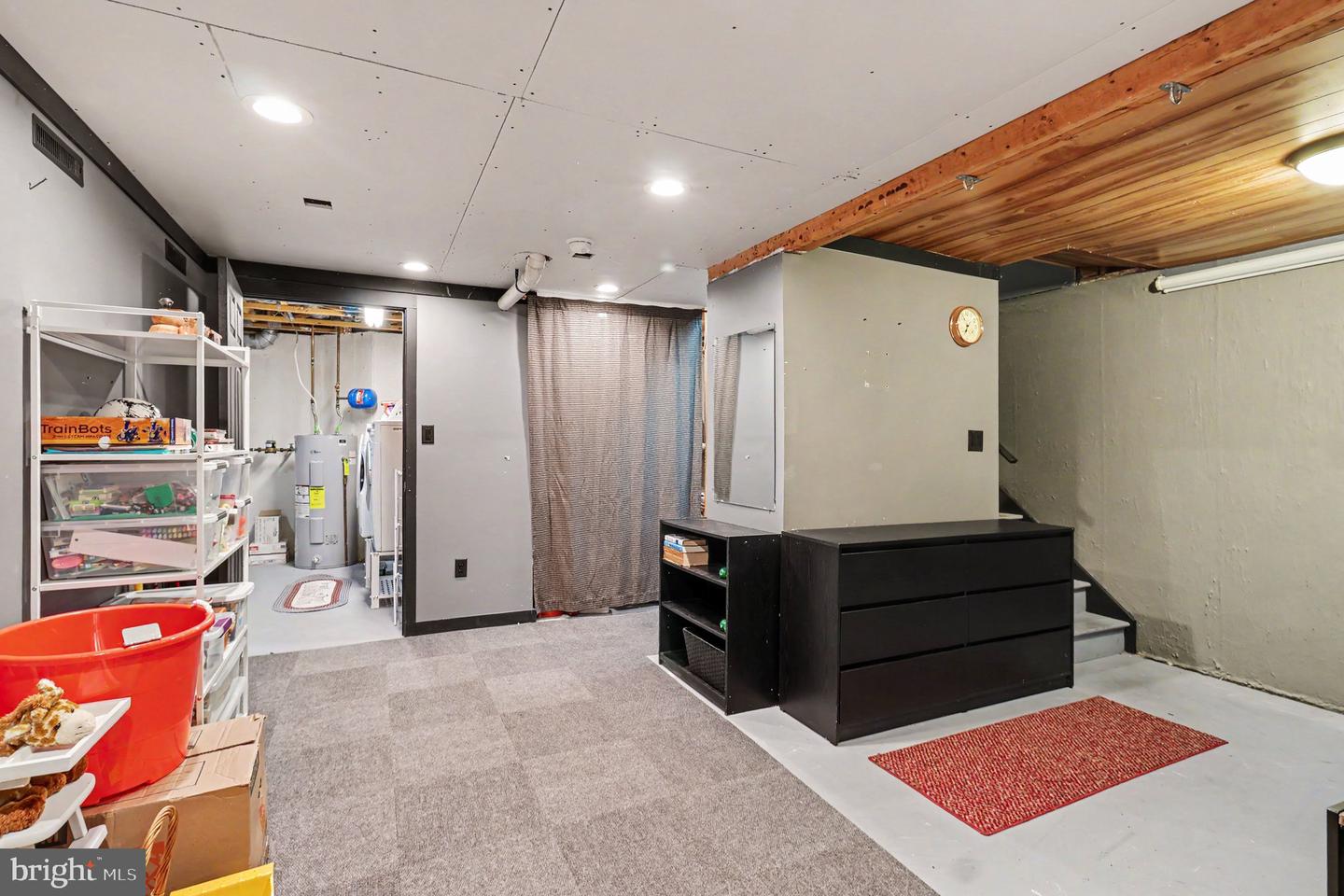 16 Village Dr Property Photo 25