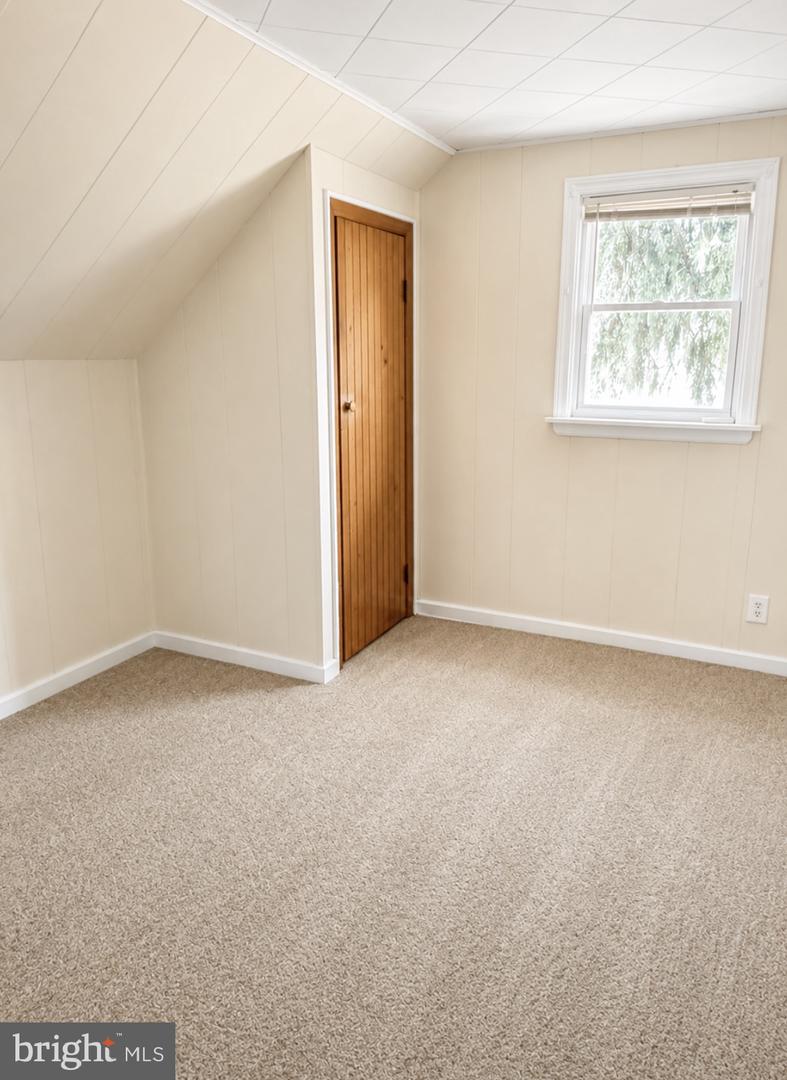 2666 W Moreland Rd Property Photo 9