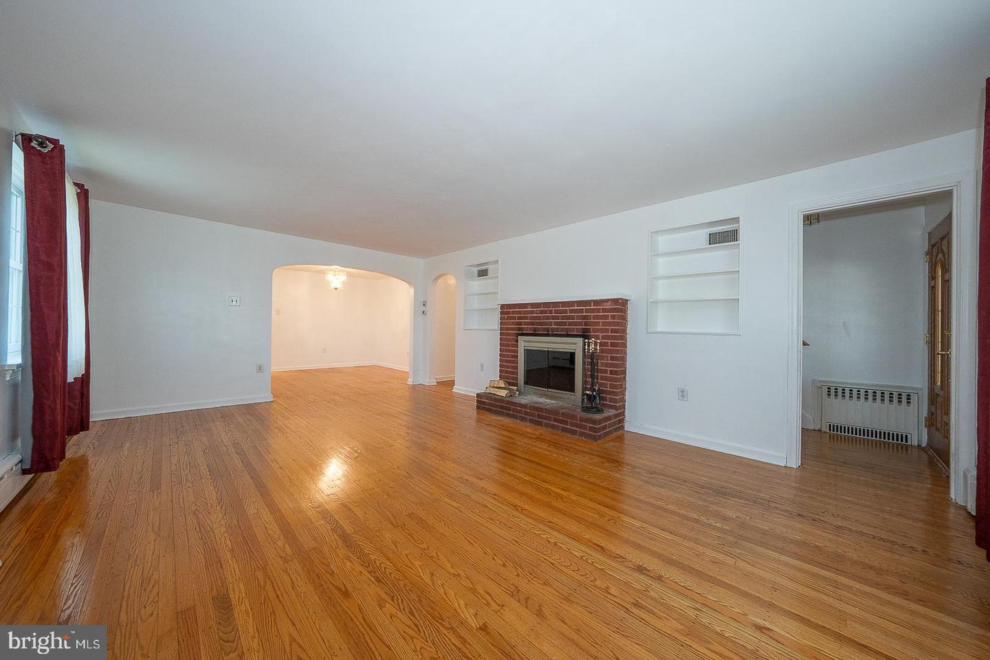 201 Abbeyview Ave Property Photo 5