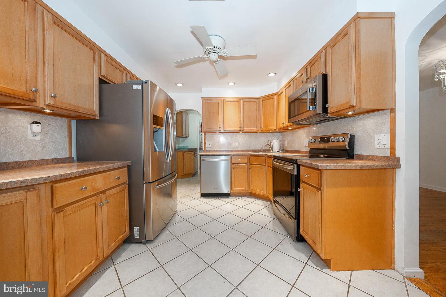 201 Abbeyview Ave Property Photo 12