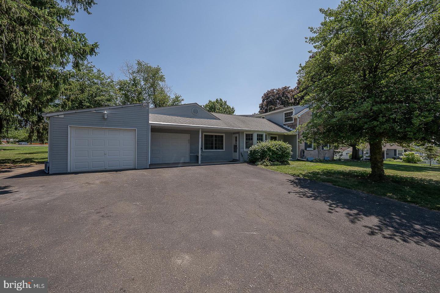 201 Abbeyview Ave Property Photo 38