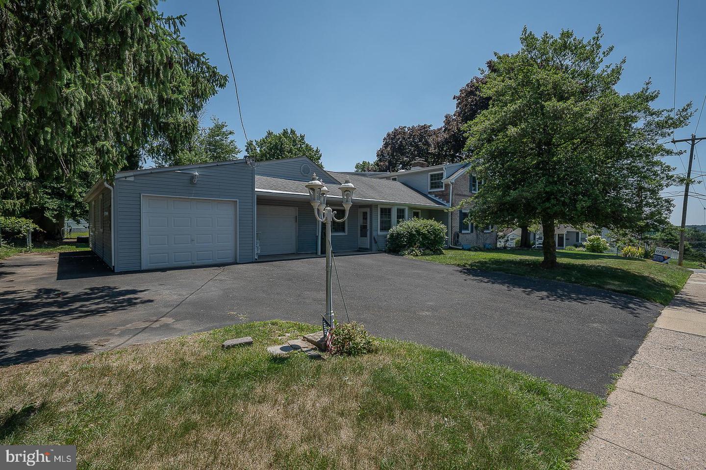 201 Abbeyview Ave Property Photo 39