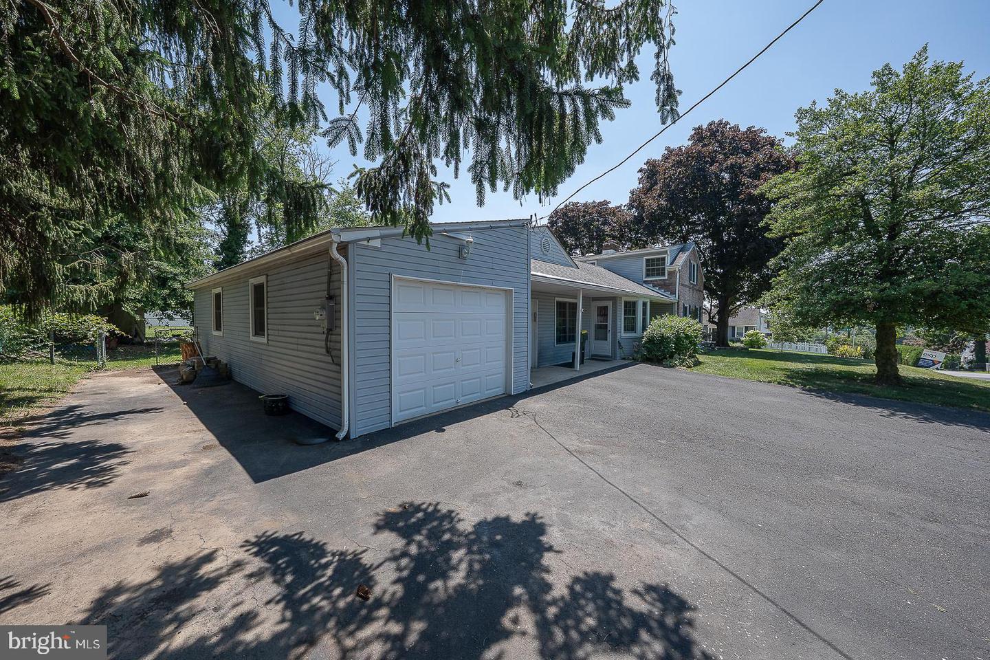 201 Abbeyview Ave Property Photo 40