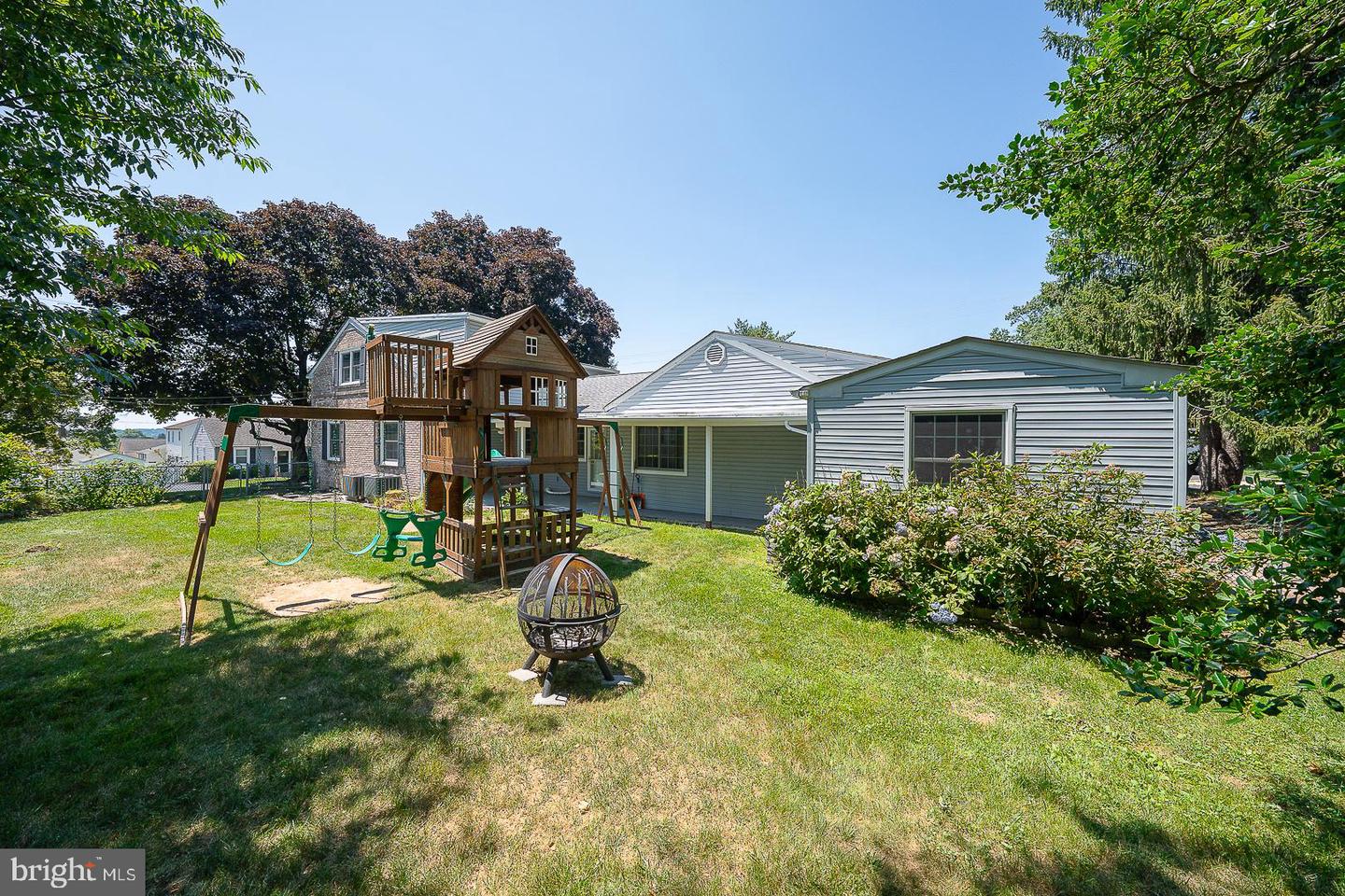 201 Abbeyview Ave Property Photo 42