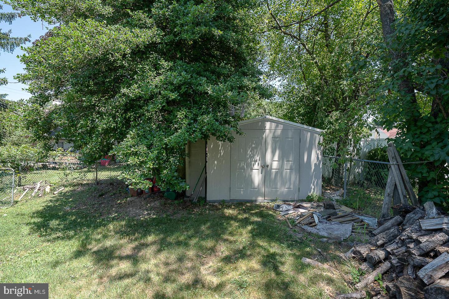 201 Abbeyview Ave Property Photo 43
