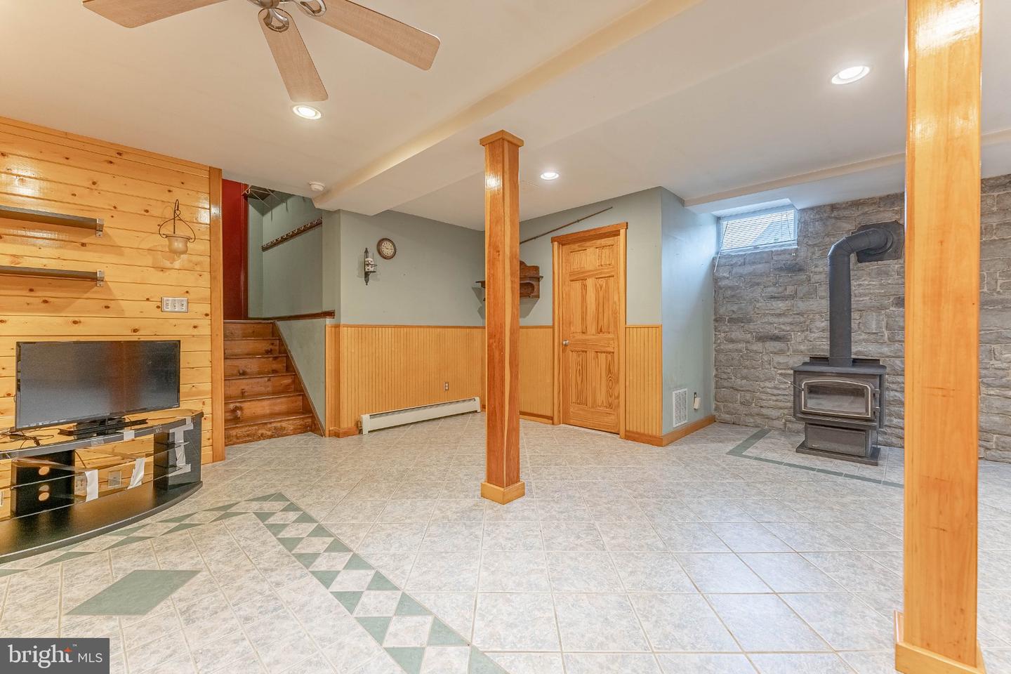 212 Zane Ave Property Photo 46