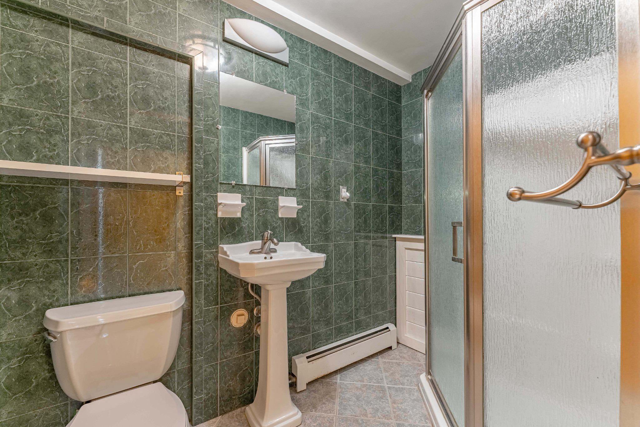 212 Zane Ave Property Photo 55