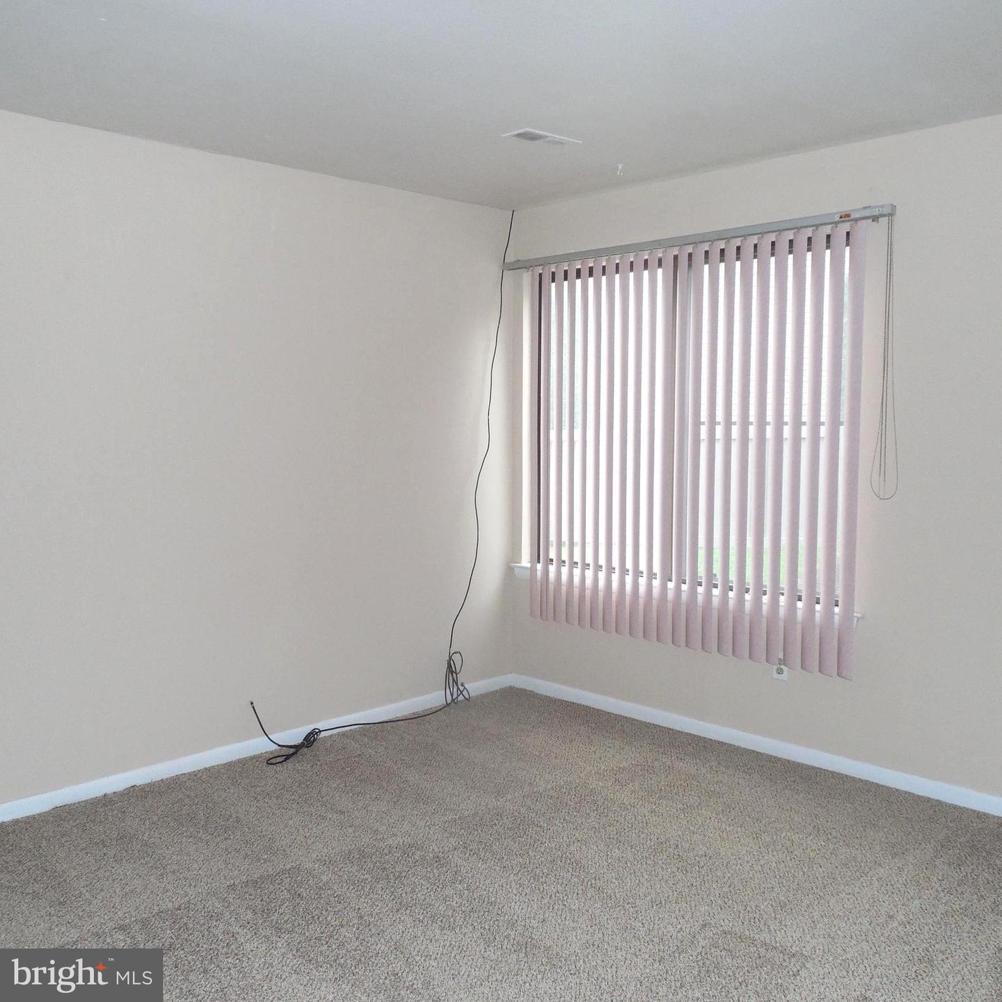 347 Bridge St Property Photo 10