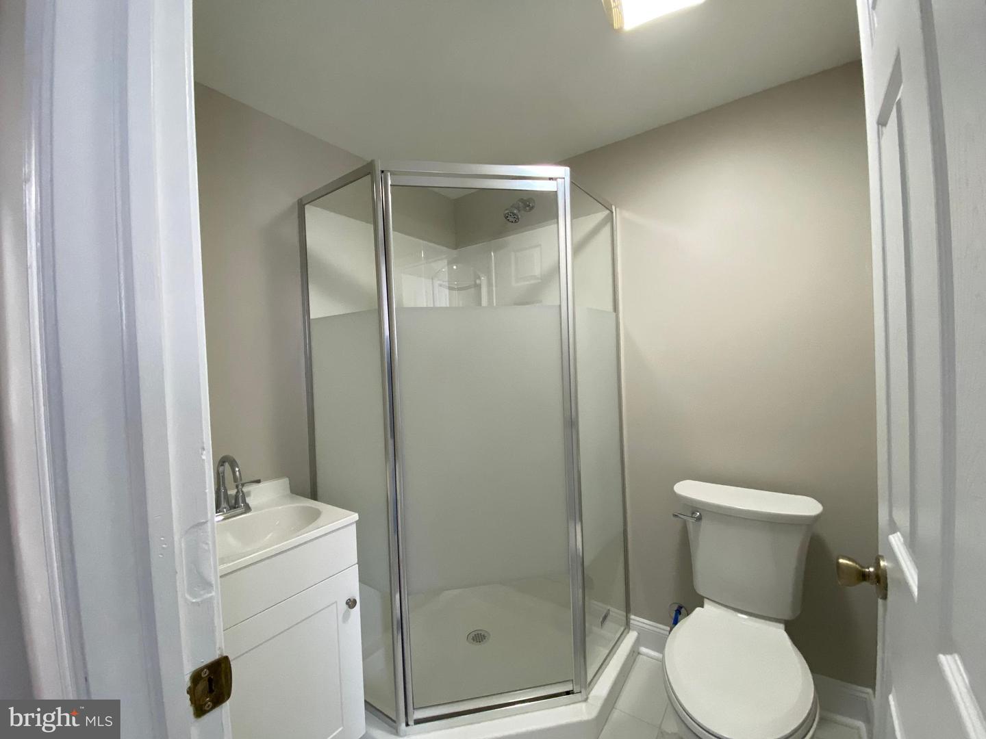 220 Pearl St Property Photo 22