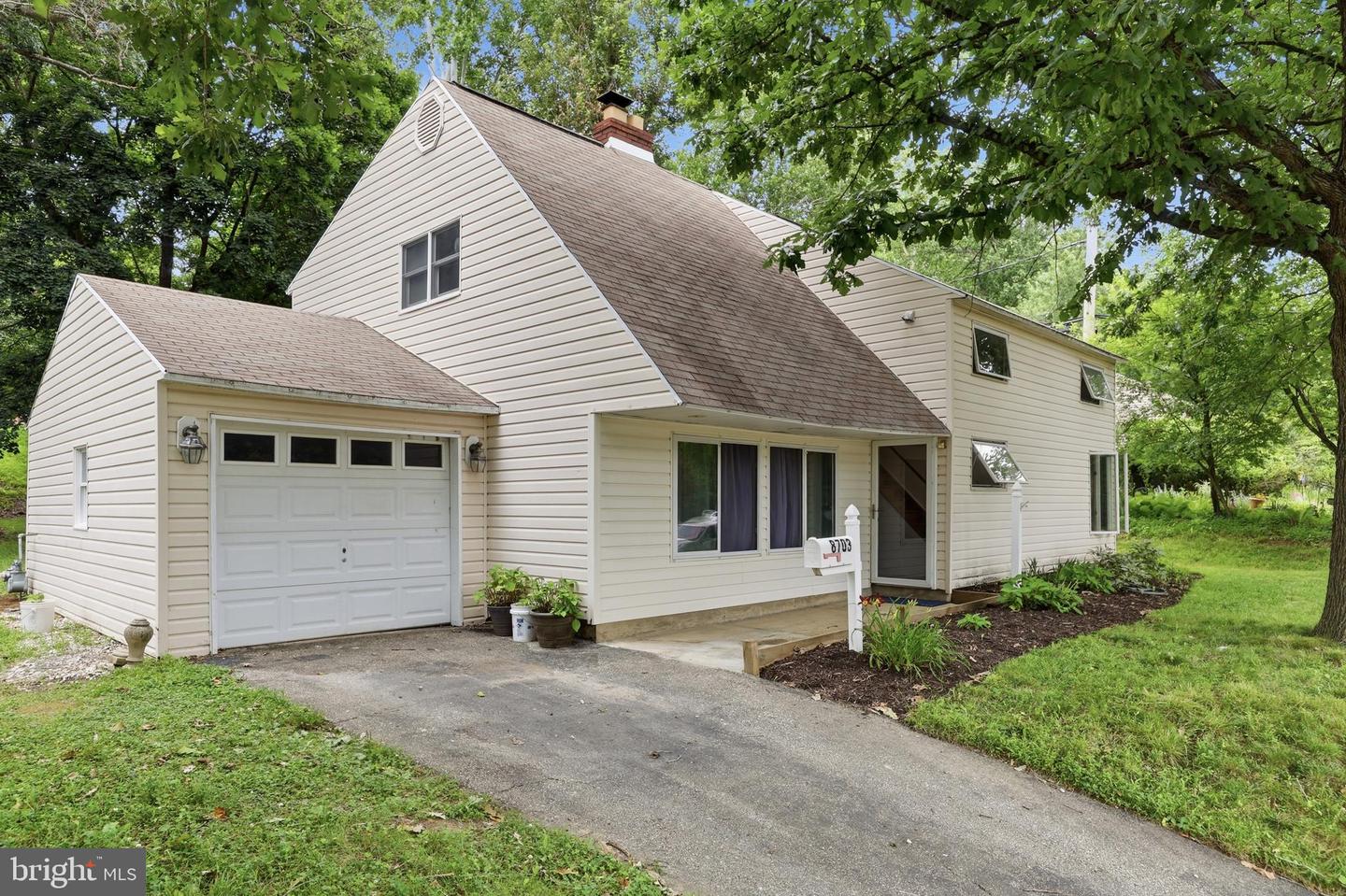 8703 Patton Rd Property Photo 1