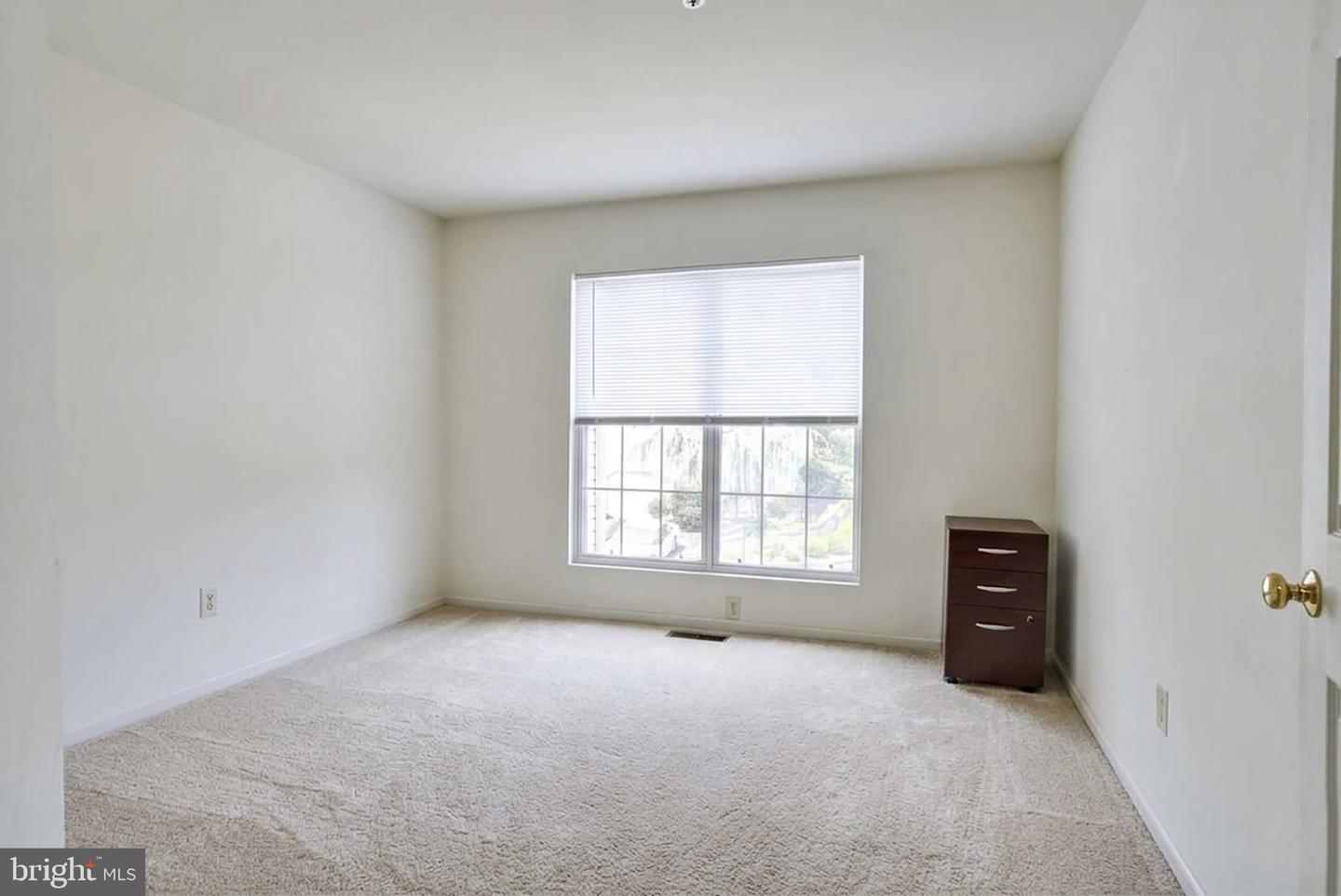 43 Hampton Ct Property Photo 35