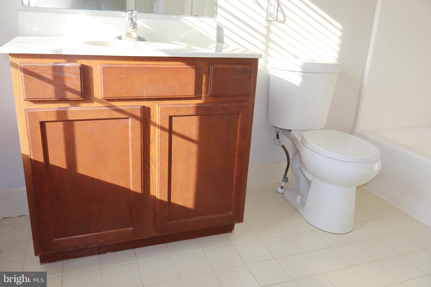 914 Thomas St Property Photo 14
