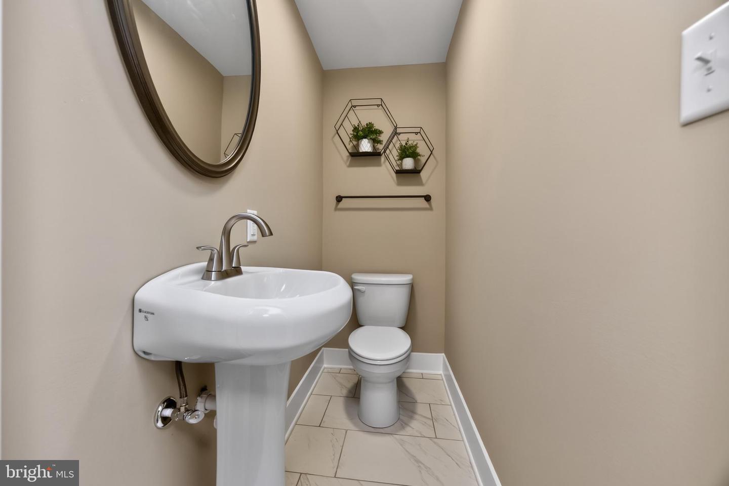 559 A St Property Photo 9