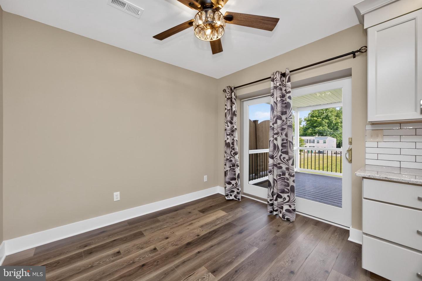 559 A St Property Photo 13