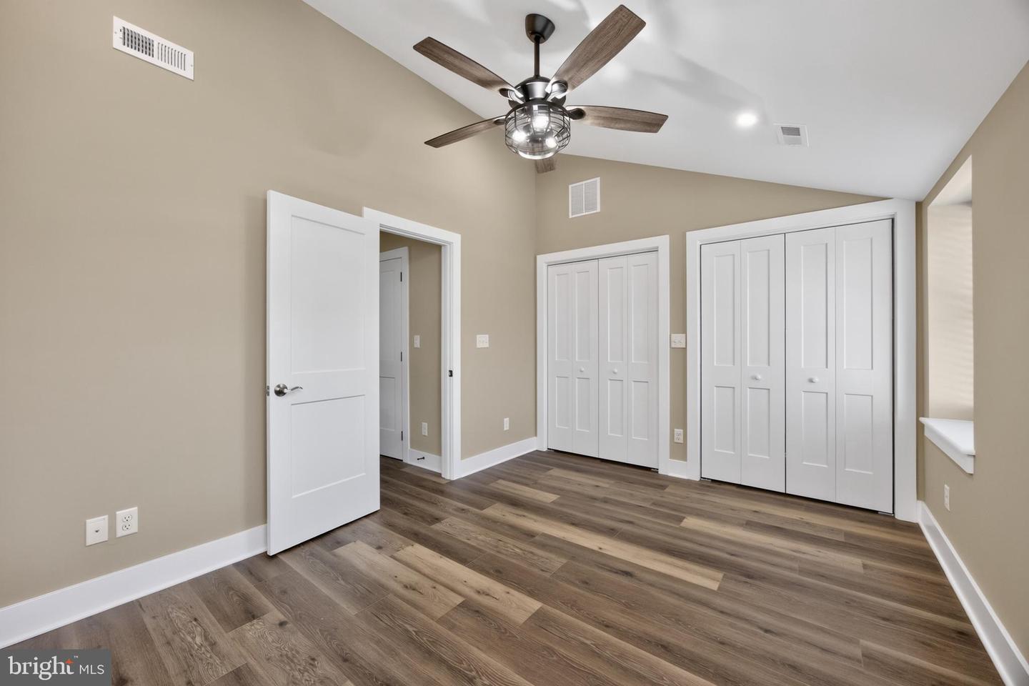 559 A St Property Photo 17