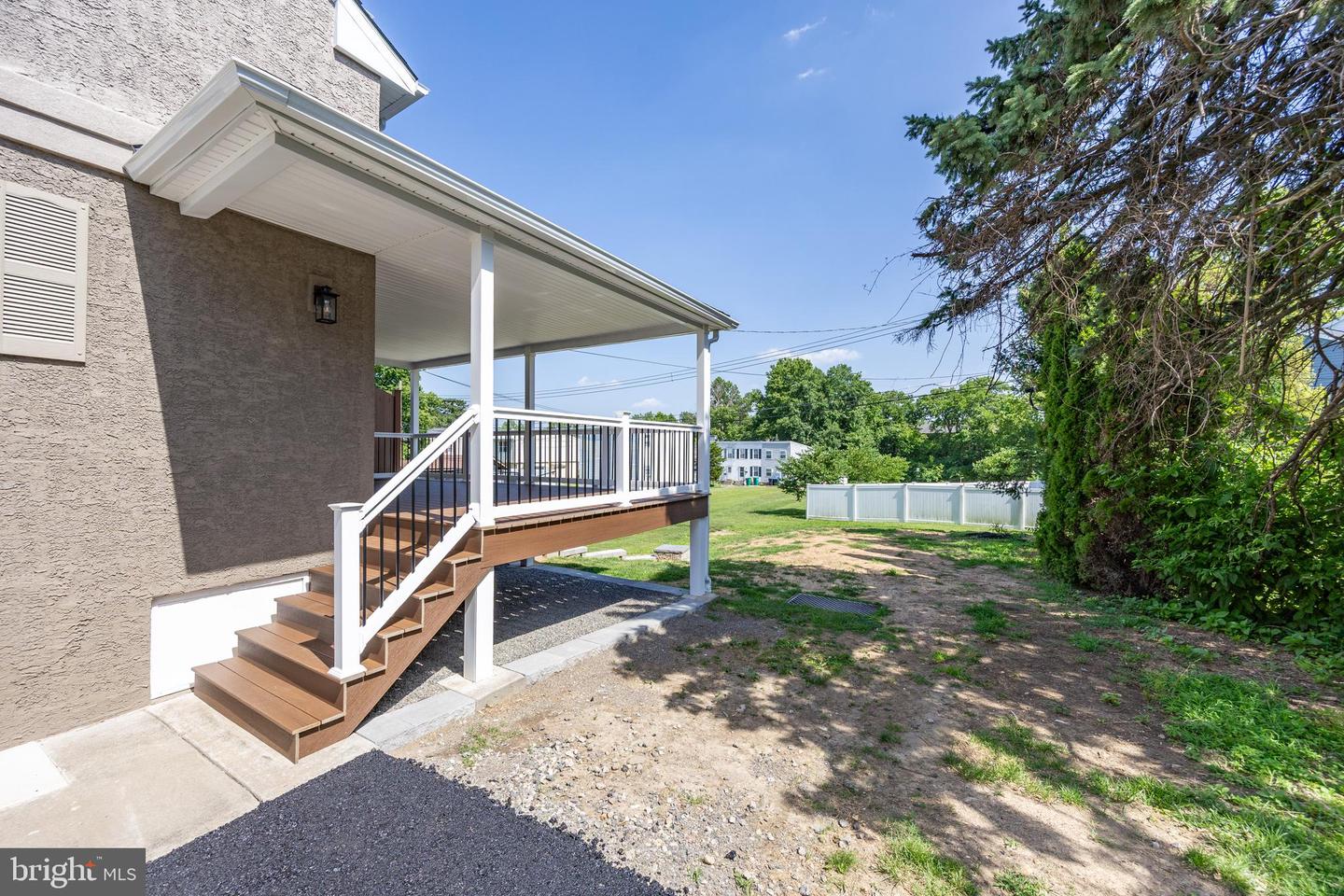 559 A St Property Photo 31