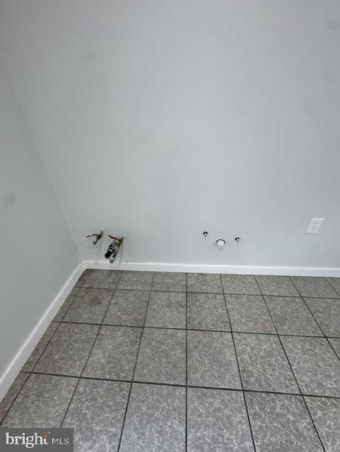 1 Maple Ave Property Photo 17