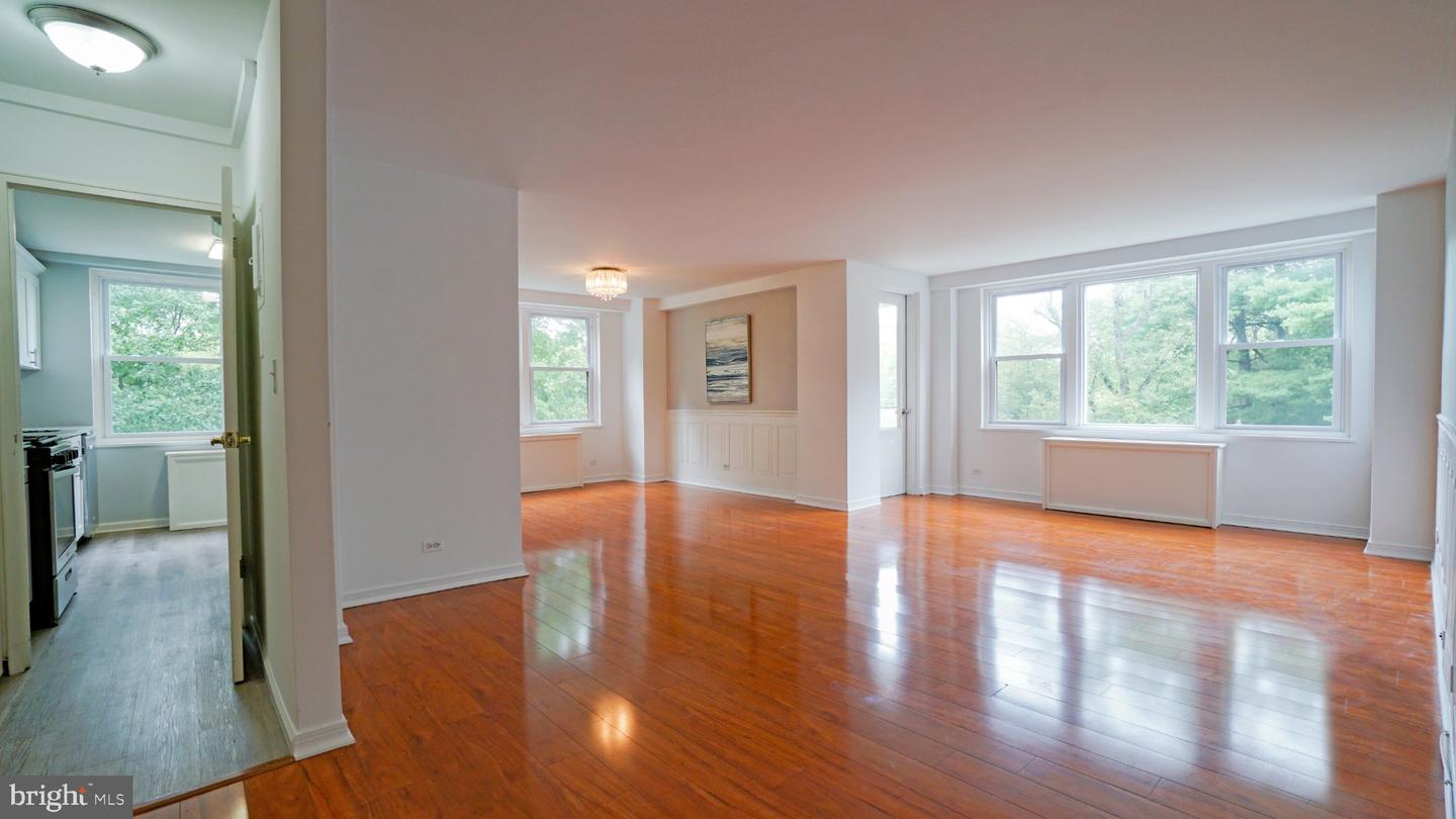 1600 HAGYS FORD RD #3L Property Photo 1
