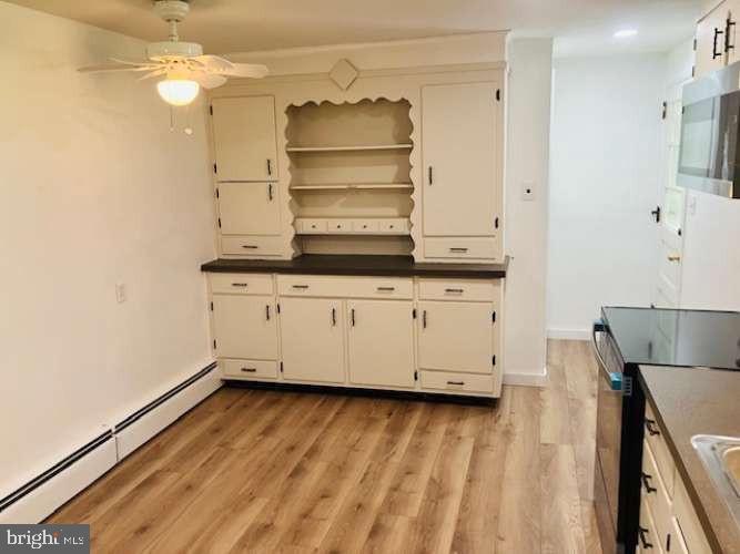 439 E Chestnut St Property Photo 8