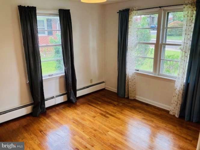 439 E Chestnut St Property Photo 14