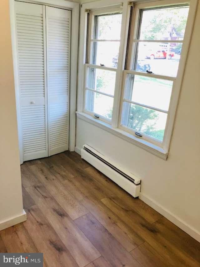 439 E Chestnut St Property Photo 16