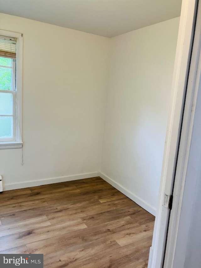 439 E Chestnut St Property Photo 17