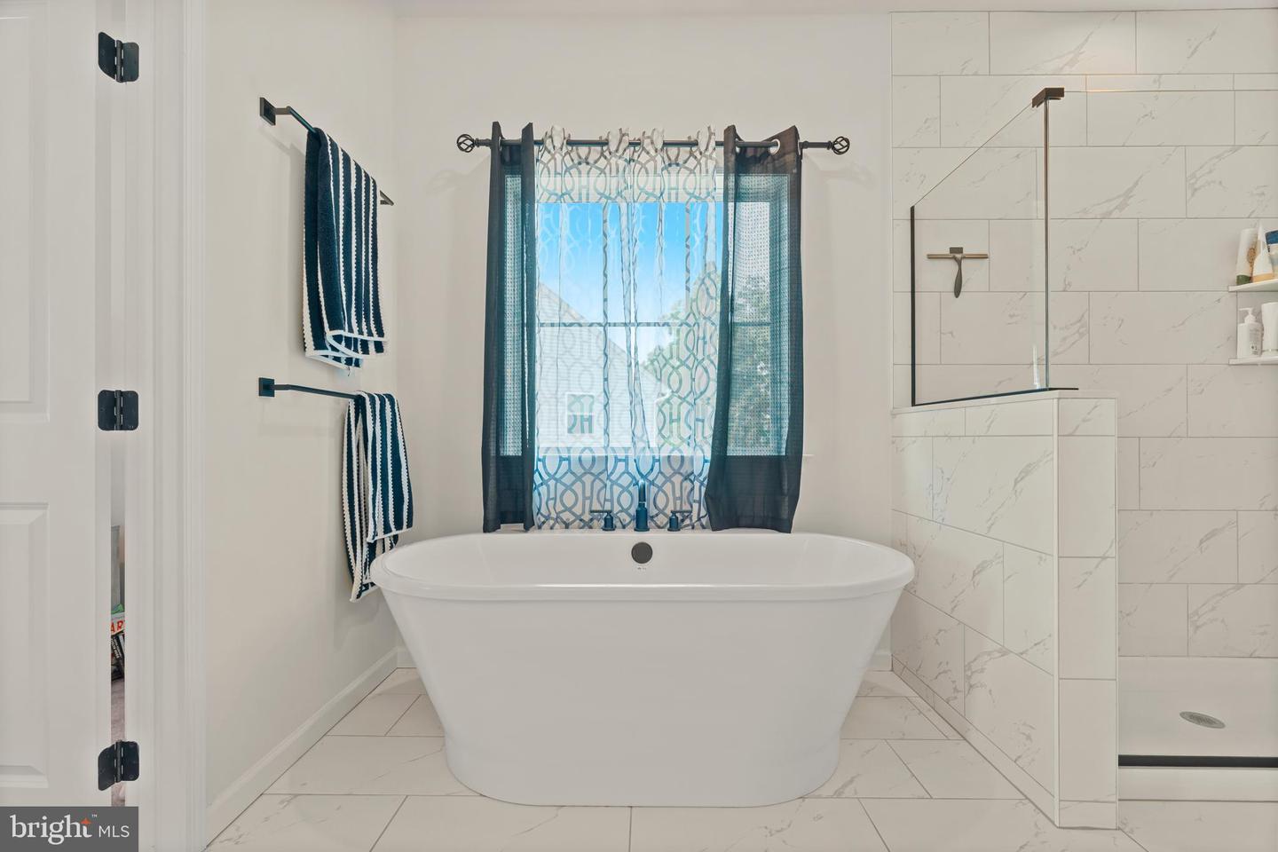 15 Patricia Dr Property Photo 36