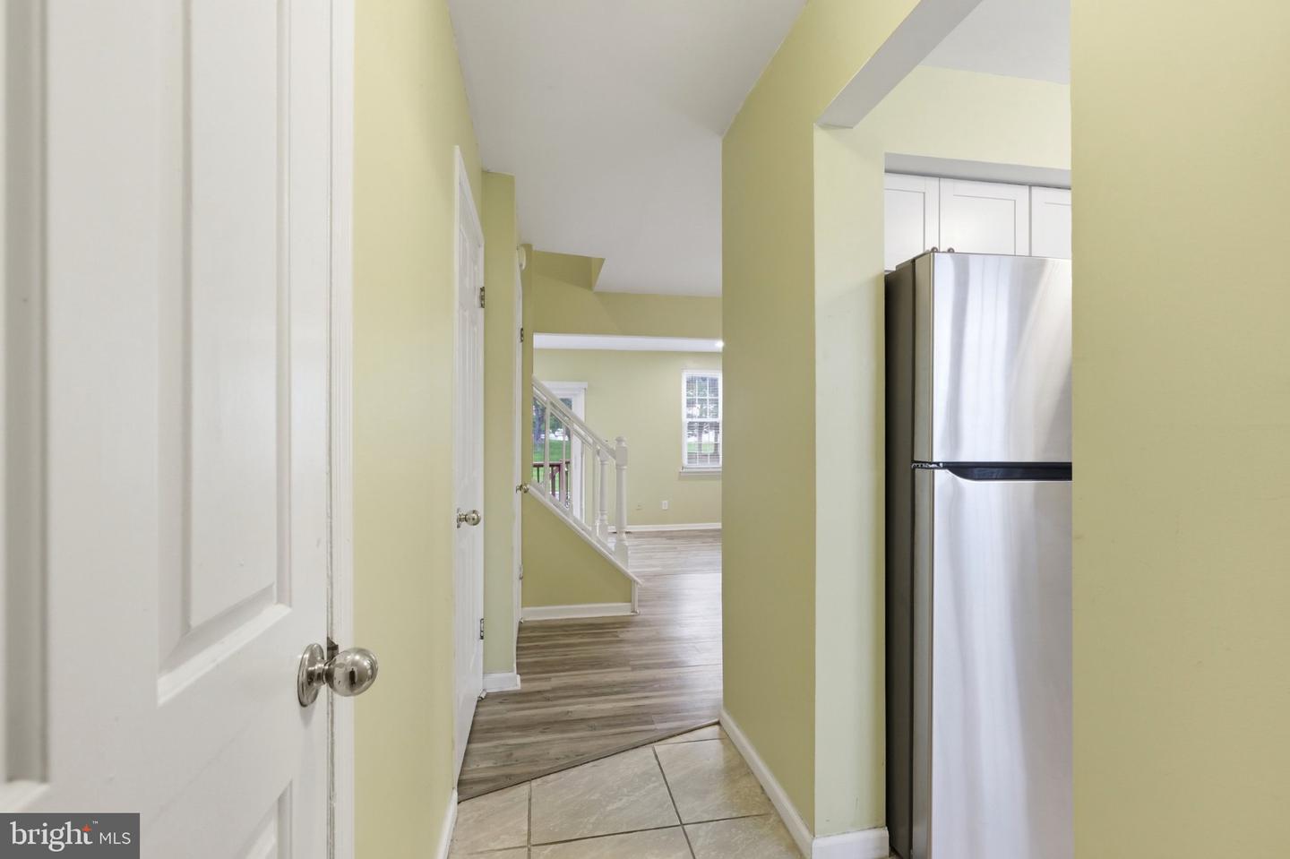 104 Hopkins Ct Property Photo 5
