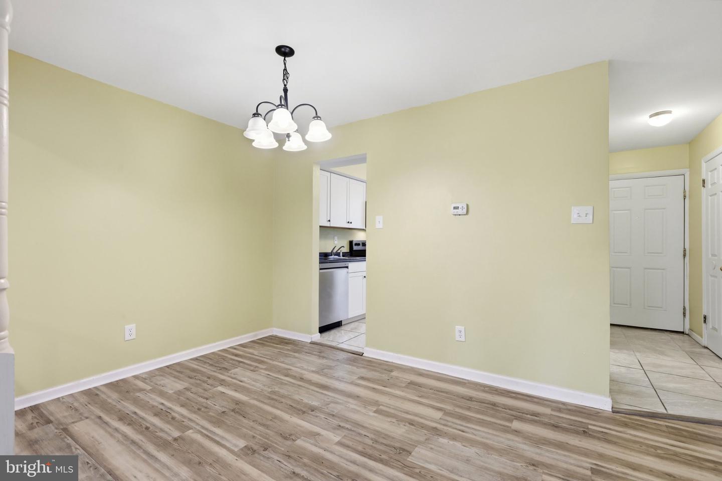 104 Hopkins Ct Property Photo 16