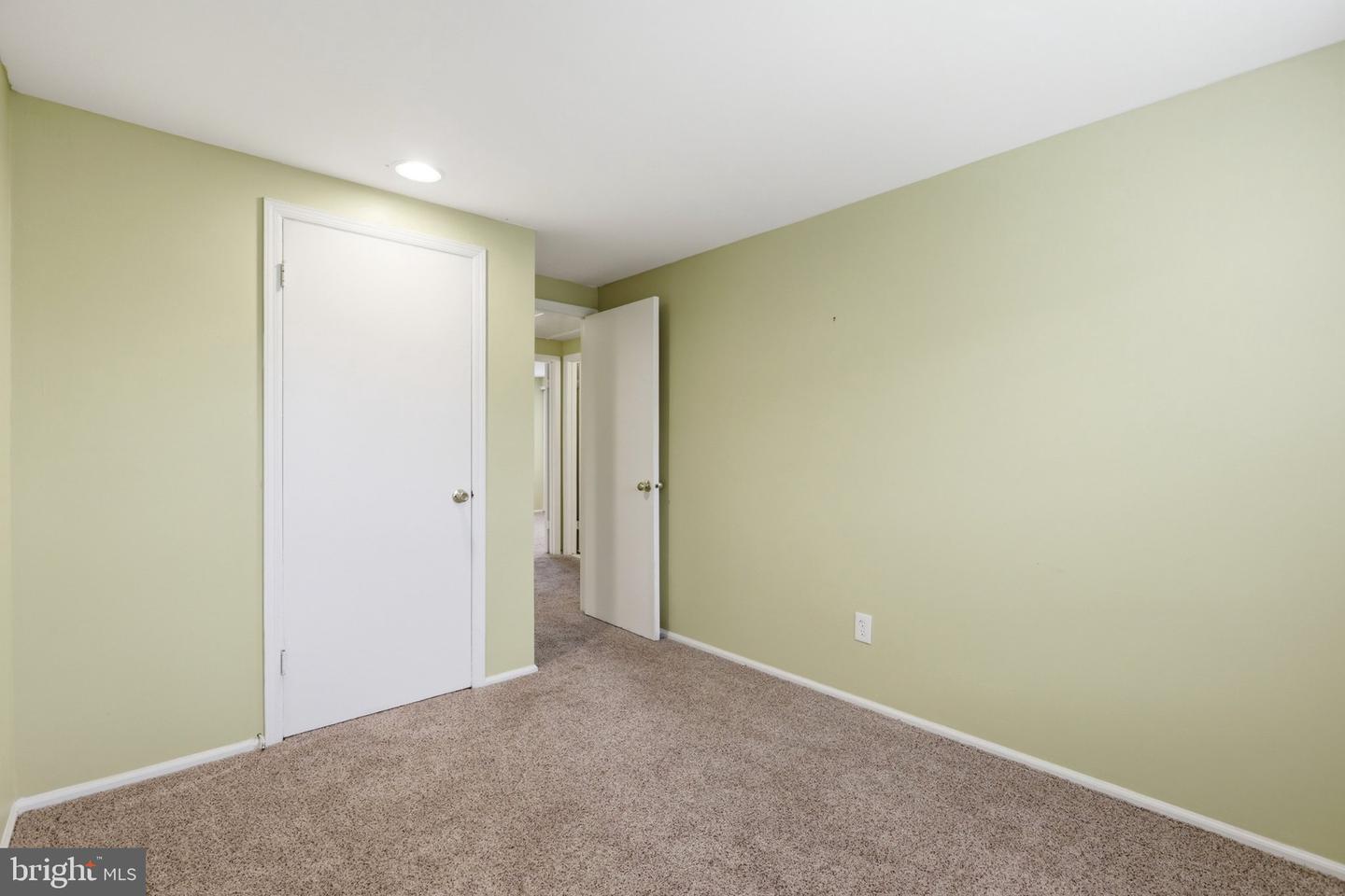 104 Hopkins Ct Property Photo 21