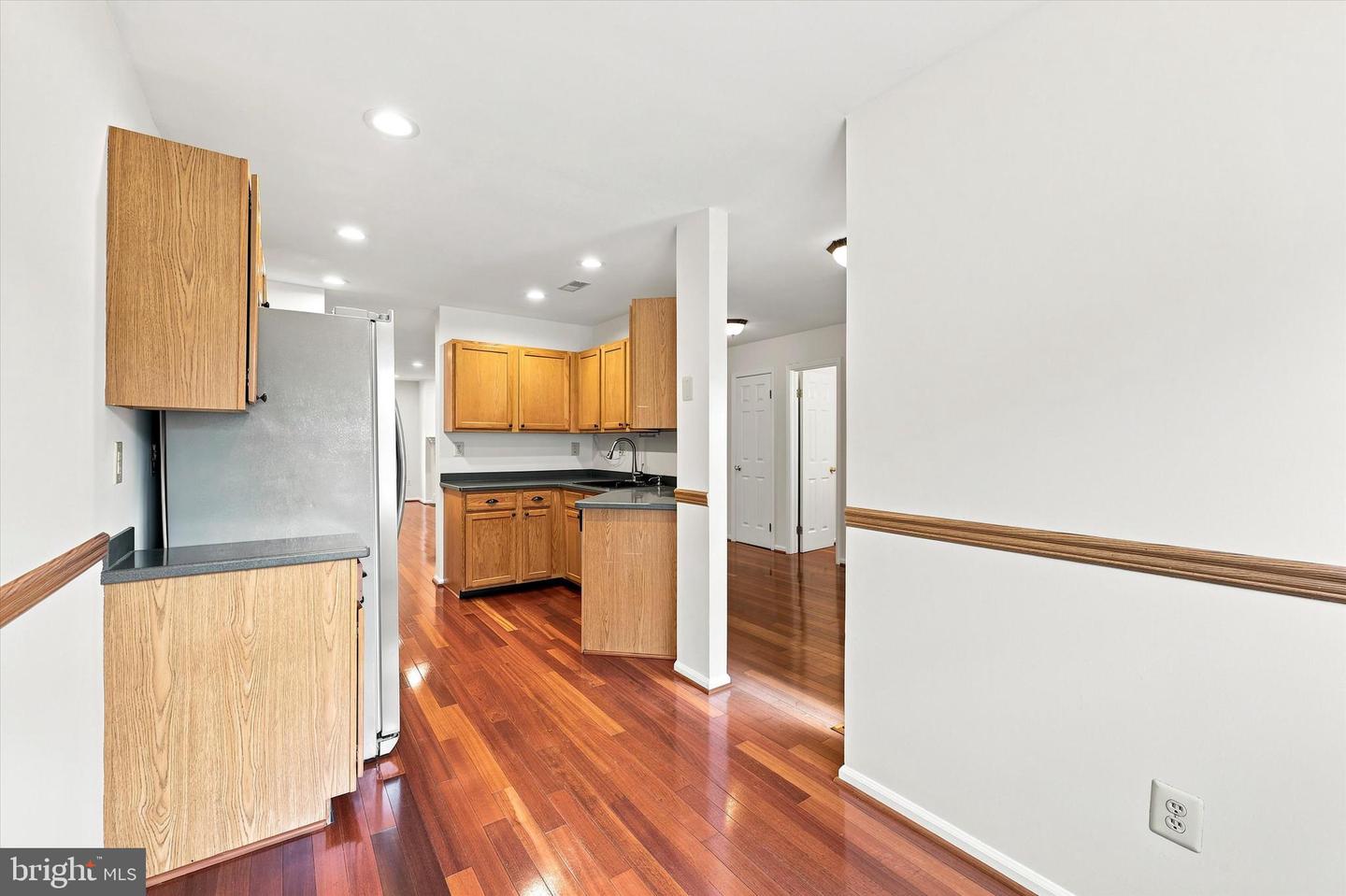 53 Sheffield Ct Property Photo 17