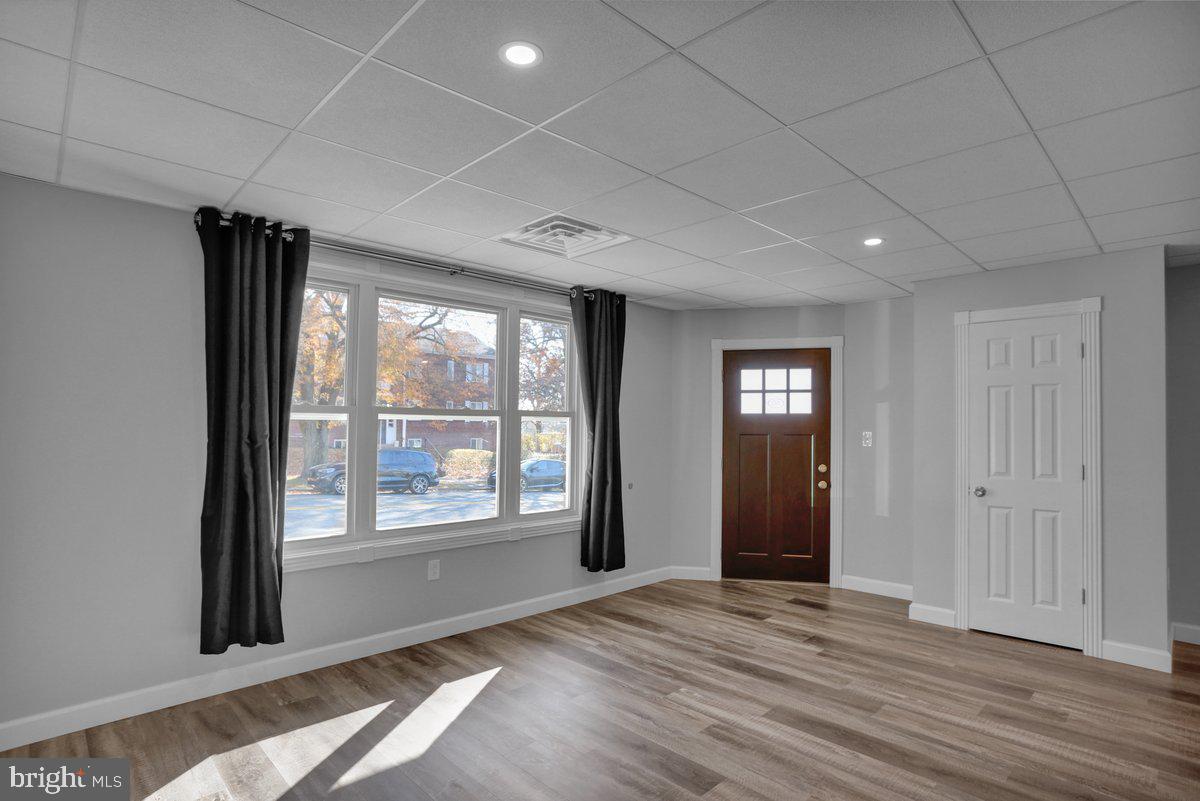 933 N HANOVER ST #1ST FL Property Photo 1