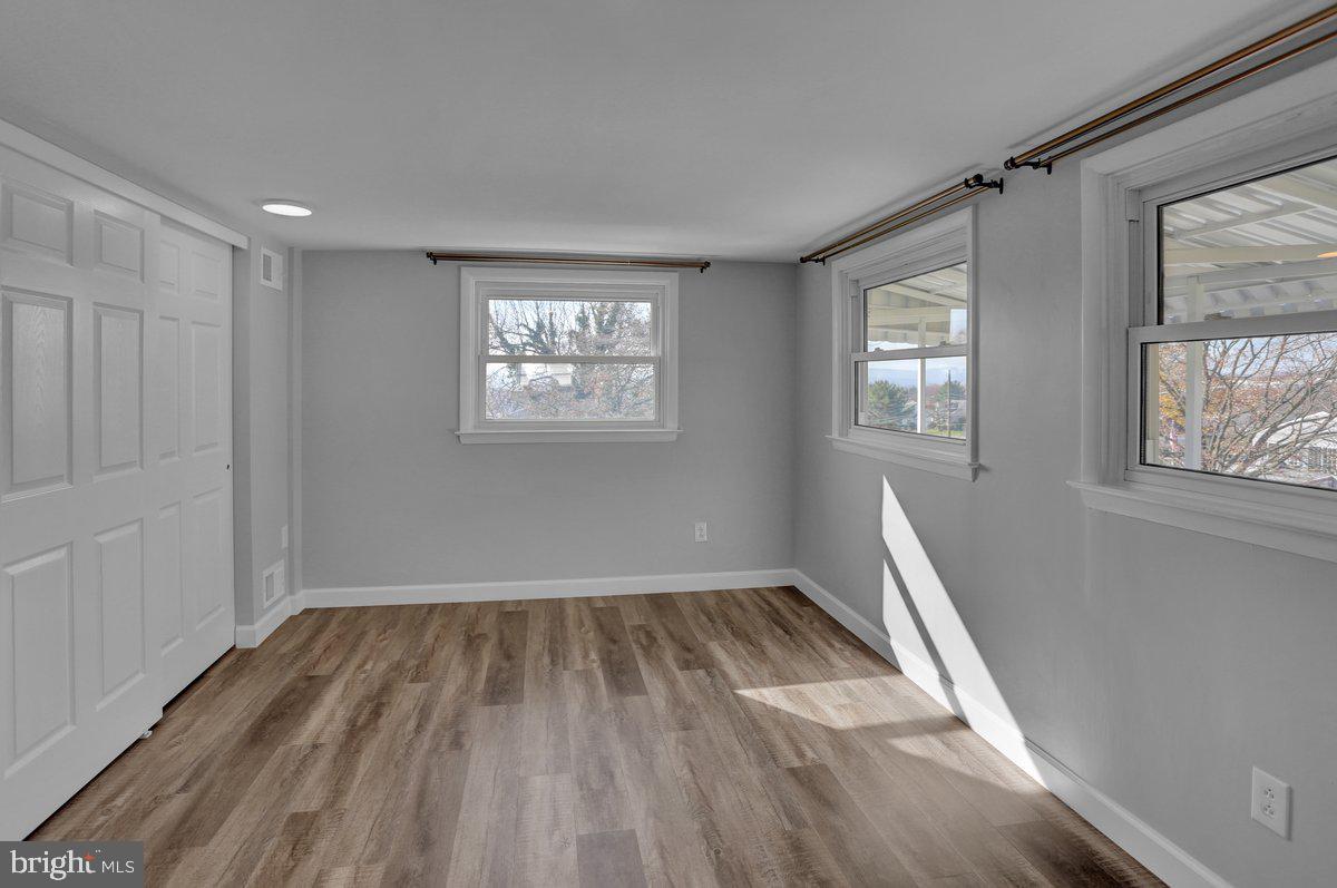 933 N Hanover St #2nd Fl Property Photo 6