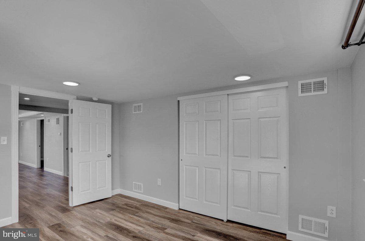 933 N Hanover St #2nd Fl Property Photo 7