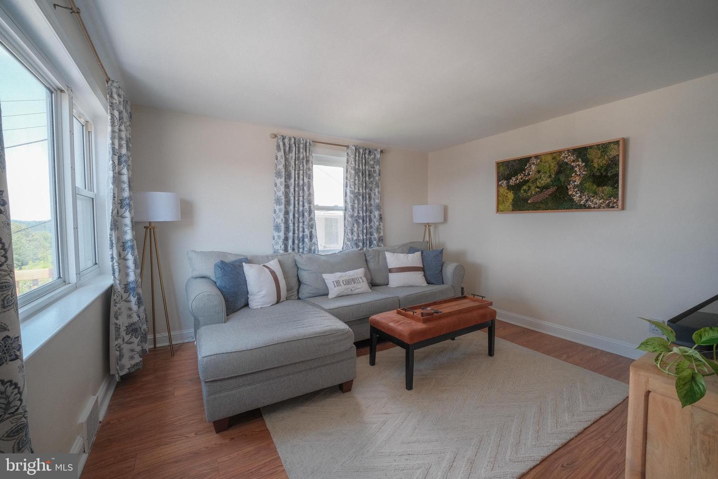 808 Bush St Property Photo 14