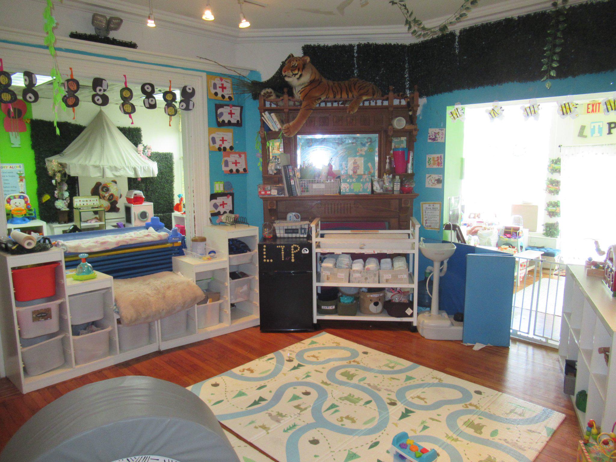 932 W Lancaster Ave # Property Photo 10