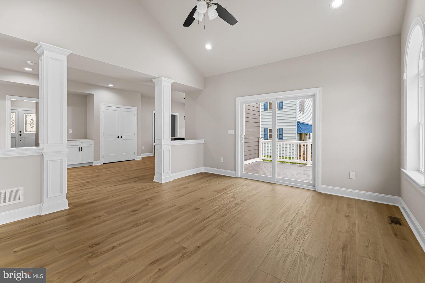 232 Brook St Property Photo 14
