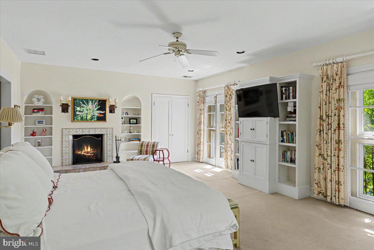7029 Sheaff Ln Property Photo 34