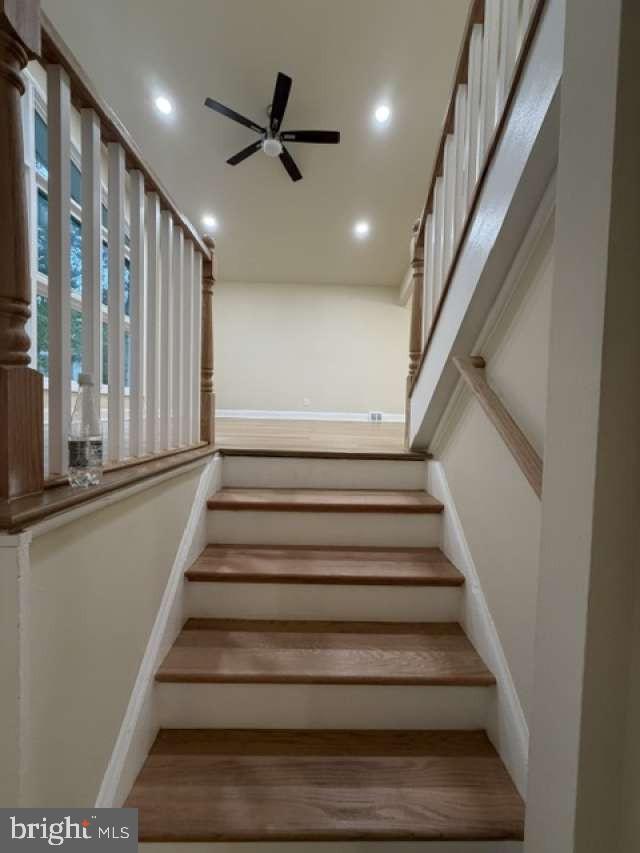 26 Camelot Dr Property Photo 5