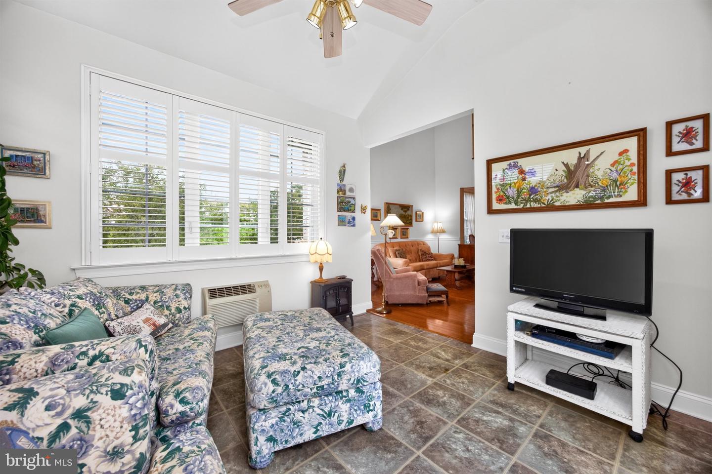 364 Harrington Way Property Photo 29